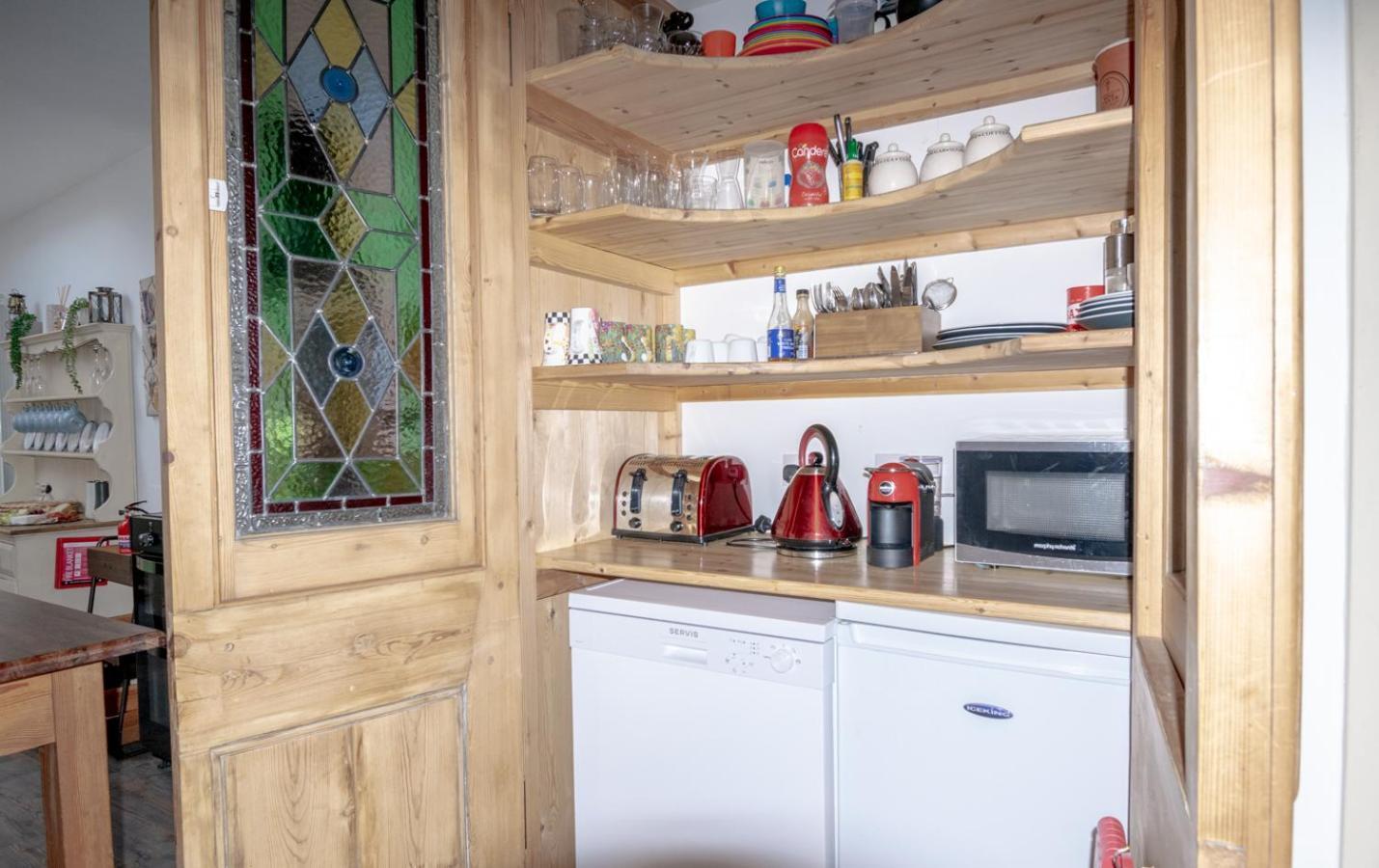 Stylish 2 Bedrooms Cosy & Bright Cottage, Pet Friendly, Sleeps 5, Titchfield Village - Summer Special Offer!! - By Blue Puffin Stays 外观 照片